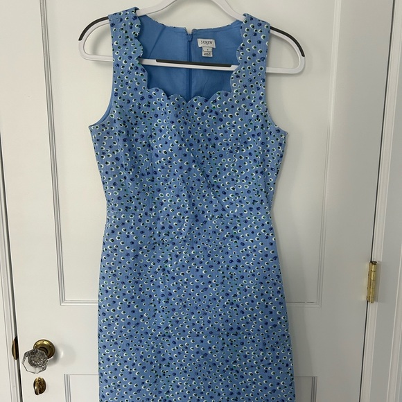 J. Crew Dresses & Skirts - Blue floral Jcrew shift dress, size 4
